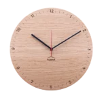 Horloge murale design 'Bergtouhr (oak round)'